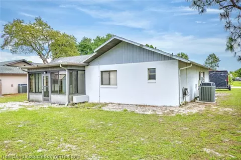 Exterior - 4131 Elson Ave, Sebring, FL 33875 photo 2 of 4