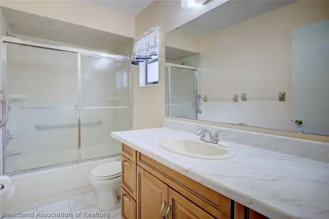Bath - 4131 Elson Ave, Sebring, FL 33875 photo 4 of 4