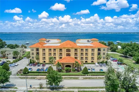 2351 Lakeview Drive 409, Sebring, FL 33870