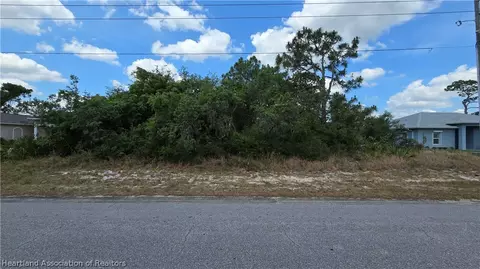 4729 Columbus Blvd, Sebring, FL 33872