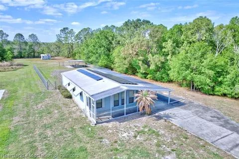 145 Lake Caloosa Lndg, Frostproof, FL 33843