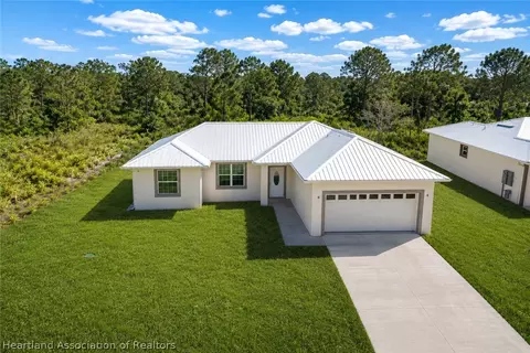 796 Seneca Dr NW, Lake Placid, FL 33852