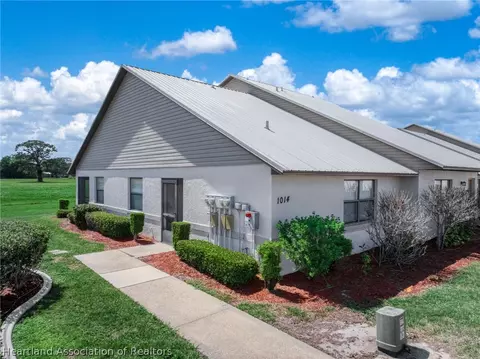 1014 Villaway W, Sebring, FL 33876