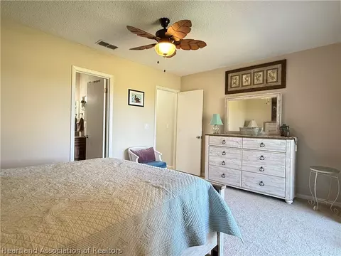 Bedroom - 3635 Edgewater Dr, Sebring, FL 33872 photo 4 of 8