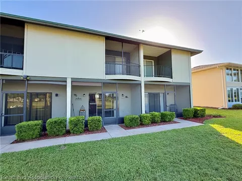 Exterior - 3635 Edgewater Dr, Sebring, FL 33872 photo 11 of 14