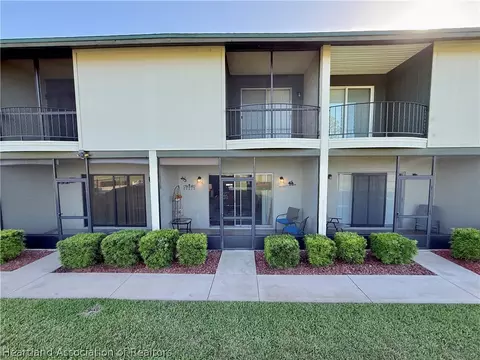 Exterior - 3635 Edgewater Dr, Sebring, FL 33872 photo 12 of 14