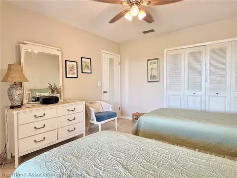 Bedroom - 3635 Edgewater Dr, Sebring, FL 33872 photo 6 of 8