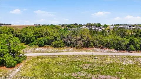 5036 Lake Regency Dr, Sebring, FL 33875 photo 2