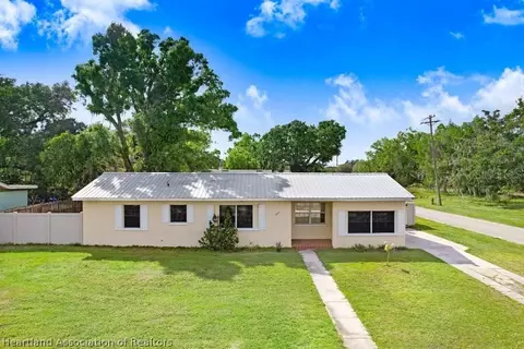 335 Diana Ave, Wauchula, FL 33873