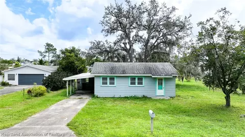1312 Weigle Ave, Sebring, FL 33870