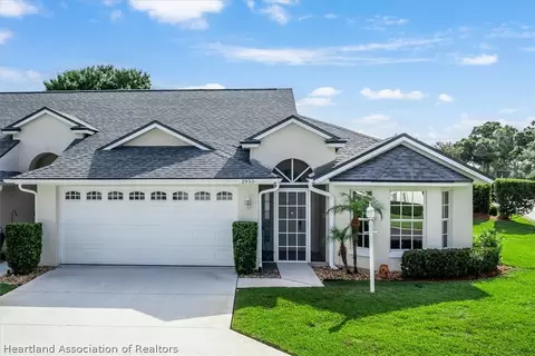 2055 Ashley Oaks Cir, Sebring, FL 33870