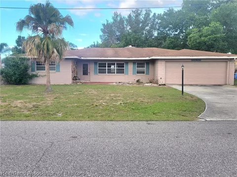 1631 Jackson Heights Dr, Sebring, FL 33870