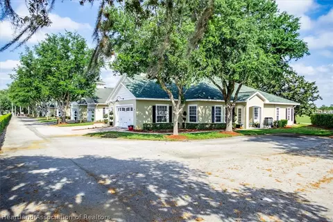 5345 Surrey Ln, Sebring, FL 33875
