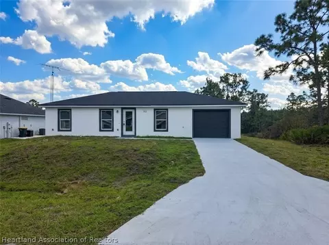 312 Condor Ave, Sebring, FL 33870