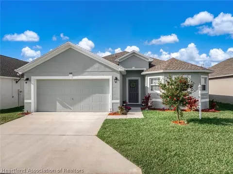 648 W Carmichael St, Avon Park, FL 33825