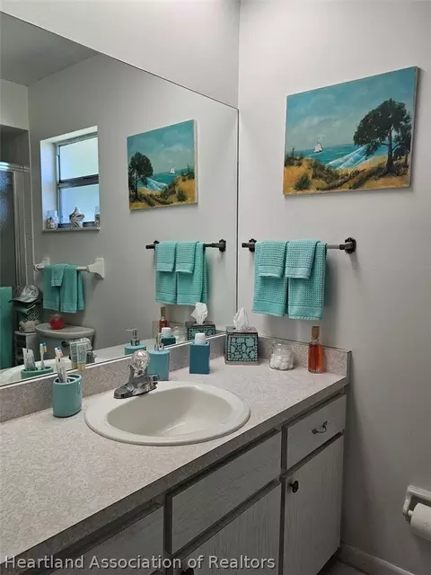 Bath - 7316 Lime Tree Ct, Sebring, FL 33876 photo 5 of 5
