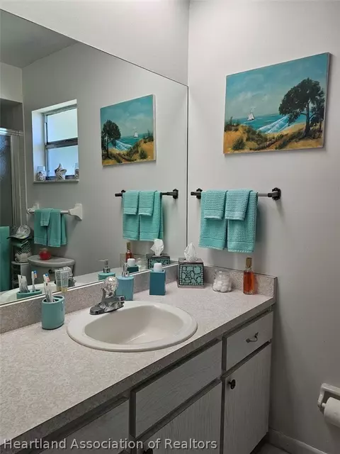 Bath - 7316 Lime Tree Ct, Sebring, FL 33876 photo 5 of 5