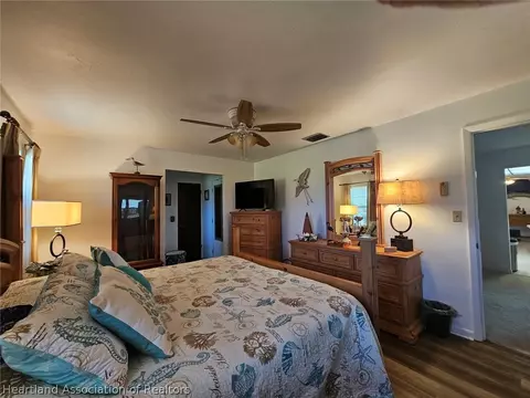 Bedroom - 7316 Lime Tree Ct, Sebring, FL 33876 photo 5 of 6
