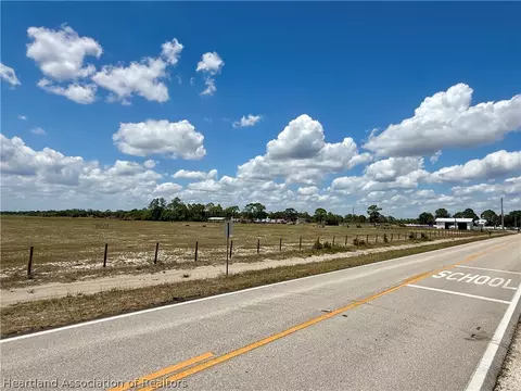 1340 Cougar Blvd, Sebring, FL 33872 photo 3