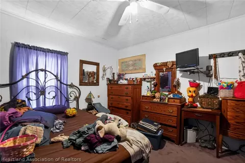 Bedroom - 560 N Palm Ave, Frostproof, FL 33843 photo 1 of 5