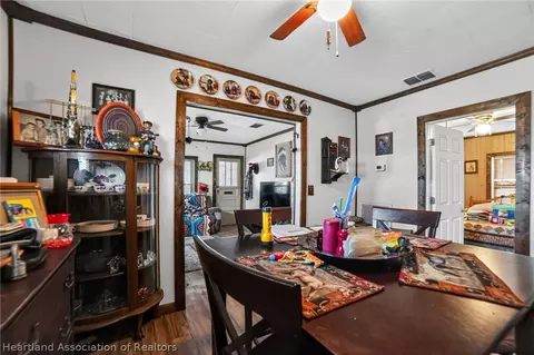 Dining - 560 N Palm Ave, Frostproof, FL 33843 photo 1 of 2