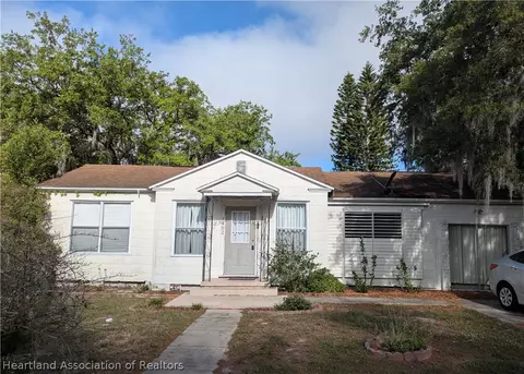 1402 Hotiyee Ave, Sebring, FL 33870