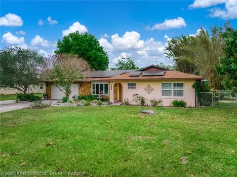 Exterior - 131 Tortoise Rd, Sebring, FL 33876 photo 2 of 9