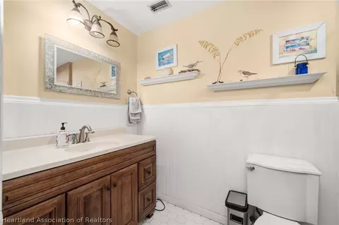Bath - 131 Tortoise Rd, Sebring, FL 33876 photo 2 of 5