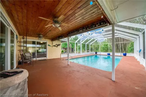Exterior - 131 Tortoise Rd, Sebring, FL 33876 photo 4 of 9
