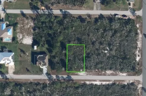 217 Pacer St NW, Lake Placid, FL 33852