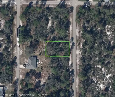 211 Baron Ave NW, Lake Placid, FL 33852