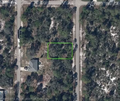 211 Baron Ave NW, Lake Placid, FL 33852