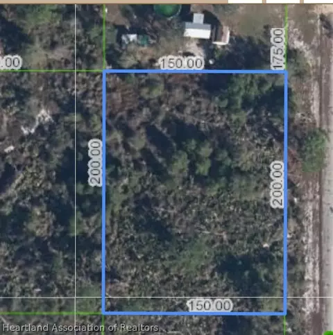 209 Debonair Way NW, Lake Placid, FL 33852