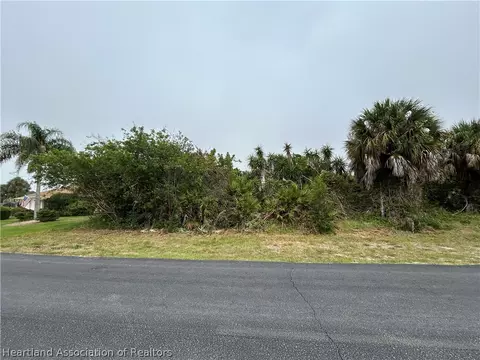 3117 Sunrise Dr, Sebring, FL 33872
