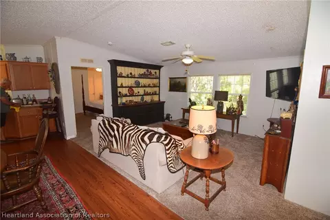 Living - 3124 White Oak Rd, Lorida, FL 33857 photo 2 of 6