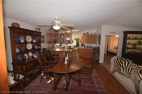 Dining - 3124 White Oak Rd, Lorida, FL 33857 photo 3 of 3