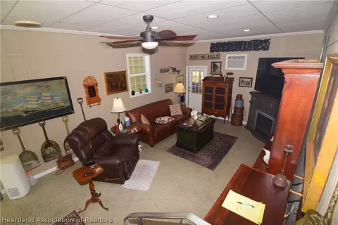 Living - 3124 White Oak Rd, Lorida, FL 33857 photo 3 of 6