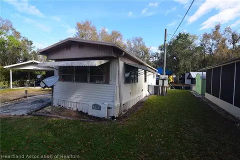 4212 Trails End Rd, Lorida, FL 33857