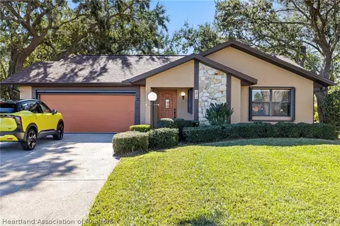3016 Sugar Pine Cir, Sebring, FL 33872