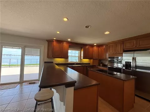 Kitchen - 607 State Road Hwy W, Frostproof, FL 33843 photo 1 of 1