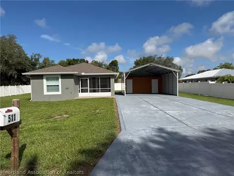 511 Mountain Dr, Babson Park, FL 33827