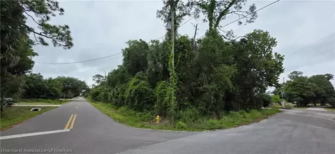SE 8th Street, Okeechobee, FL 34974 photo 2