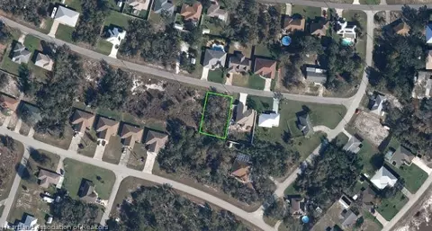 108 Grape Rd NW, Lake Placid, FL 33852