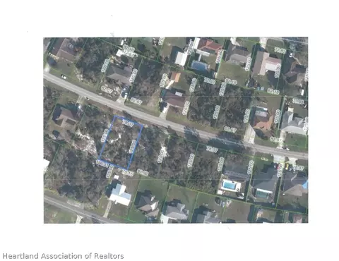 126 Loquat Rd NW, Lake Placid, FL 33852