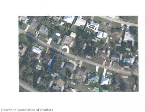 124 Lime Rd NW, Lake Placid, FL 33852