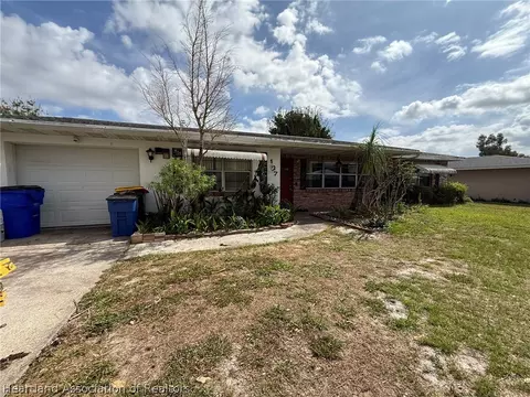 127 Lime Rd NW, Lake Placid, FL 33852