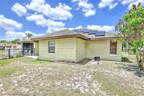 Exterior - 1109 Hammock Rd, Sebring, FL 33870 photo 3 of 4