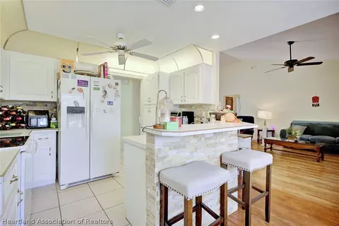 Kitchen - 1109 Hammock Rd, Sebring, FL 33870 photo 2 of 5