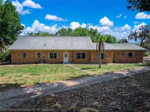 8977 Lake Lynn Dr, Sebring, FL 33876