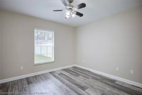 Bedroom - 405 Mac Ln, Sebring, FL 33875 photo 2 of 4